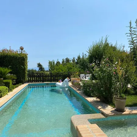 Sunny Hill Holiday home