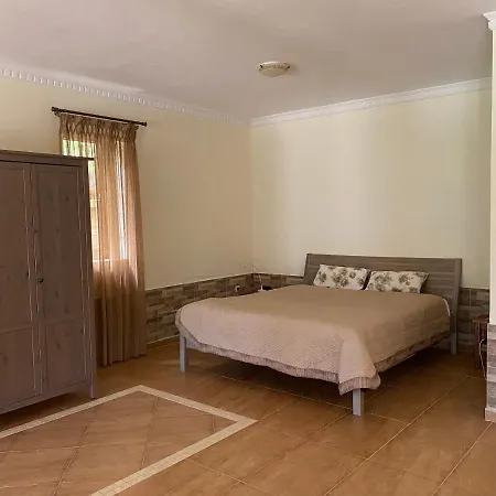 Sunny Hill Holiday home